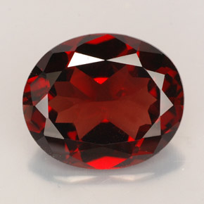 5,39 ctw natürlicher roter Pyrop, Oval Schliff, VS