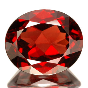 5,87 ctw natürlicher roter Pyrop, Oval Schliff, VVS-VS