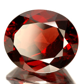 5,87 ctw natürlicher roter Pyrop, Oval Schliff, VVS-VS