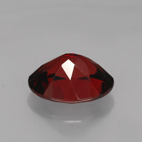 3,27 ctw natürlicher roter Pyrop, Oval Schliff, VS