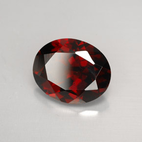2,82 ctw natürlicher roter Pyrop, Oval Schliff, VVS-VS