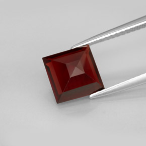 2,88 ctw natürlicher roter Pyrop, Quadrat, VS