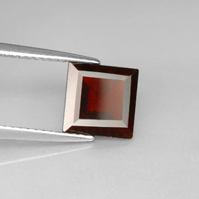 2,30 ctw natürlicher roter Pyrop, Quadrat, VS