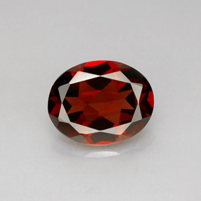 2,92 ctw natürlicher roter Pyrop, Oval Schliff, VS