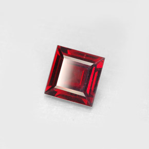 2,40 ctw natürlicher roter Pyrop, Quadrat, VS