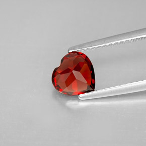 1,31 ctw natürlicher roter Pyrop, Herzform, VS