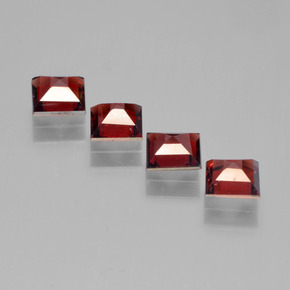 2,68 ct natürliche roter Pyrop-Edelsteine, Quadrat, VS