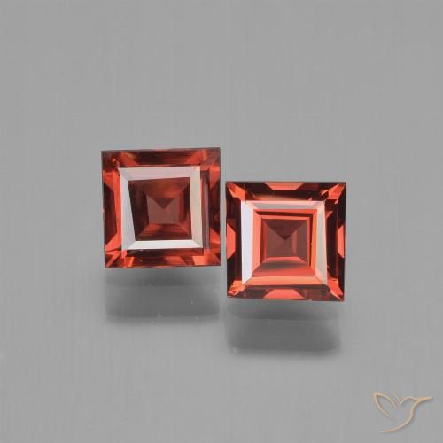 1.41ctw Natürlicher Mittelrot Pyrop-Granat, Quadrat, VVS-VS