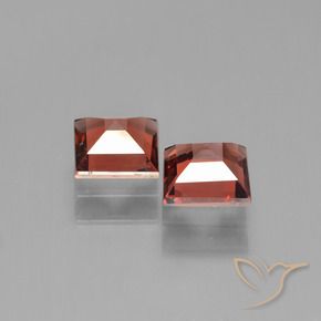 1.41 ct natürliche Mittelrot Pyrop-Granat-Edelsteine, Quadrat, VVS-VS
