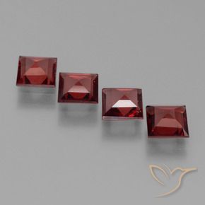 2.52 ct natürliche Tiefes Blutrot Pyrop-Granat-Edelsteine, Quadrat, VS
