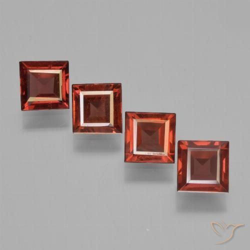 2.61ctw Natürlicher Mittelrot Pyrop-Granat, Quadrat, VS