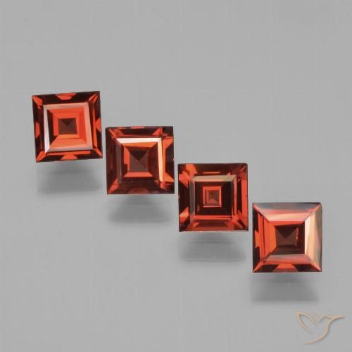 2.75ctw Natürlicher Mittelrot Pyrop-Granat, Quadrat, VS