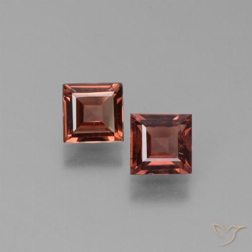 1.33ctw Natürlicher Ziegelrot Pyrop-Granat, Quadrat, VS