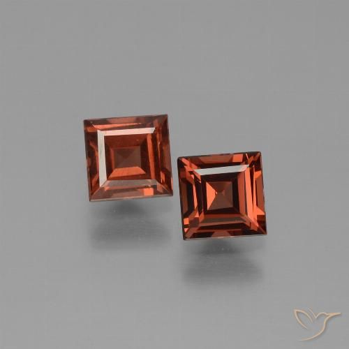 1.54ctw Natürlicher Mittelrot Pyrop-Granat, Quadrat, VS