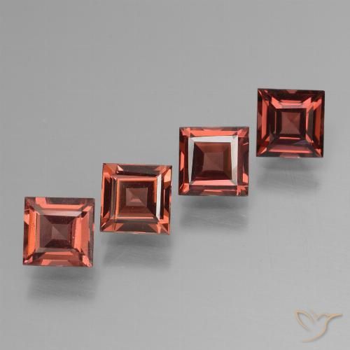 3.09ctw Natürlicher Mittelrot Pyrop-Granat, Quadrat, VS