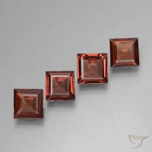 2.46ctw Natürlicher Ziegelrot Pyrop-Granat, Quadrat, VS