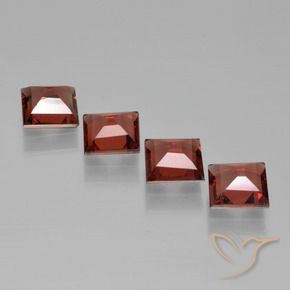 2.65 ct natürliche Mittelrot Pyrop-Granat-Edelsteine, Quadrat, VS