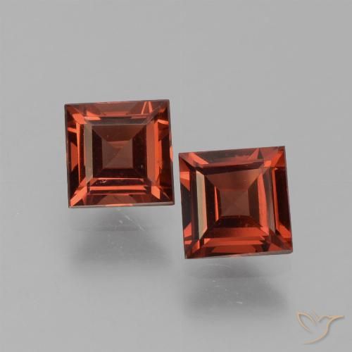 1.58ctw Natürlicher Mittelrot Pyrop-Granat, Quadrat, VVS-VS