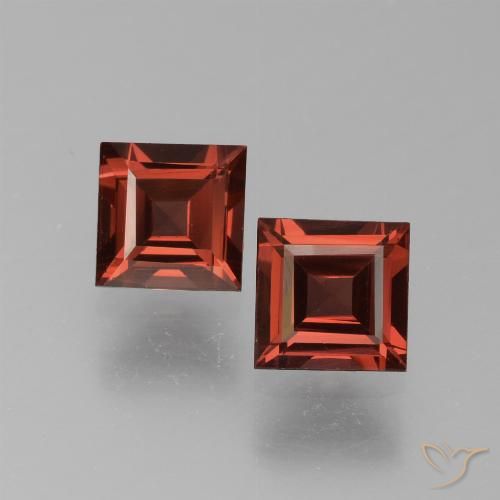 1.47ctw Natürlicher Mittelrot Pyrop-Granat, Quadrat, VS