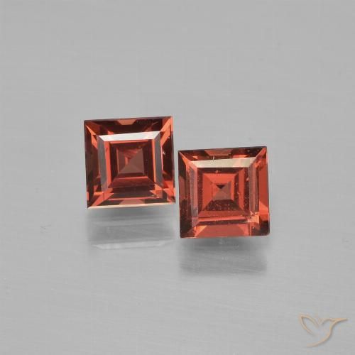 1.61ctw Natürlicher Mittelrot Pyrop-Granat, Quadrat, VS