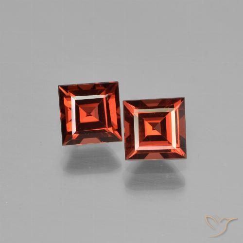 1.70ctw Natürlicher Mittelrot Pyrop-Granat, Quadrat, VVS-VS