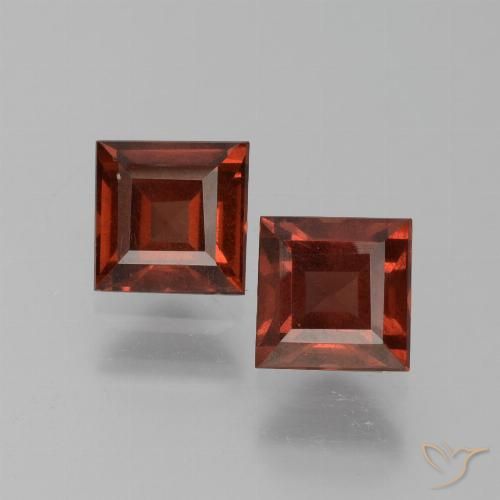 1.73ctw Natürlicher Sangria Rot Pyrop-Granat, Quadrat, VS