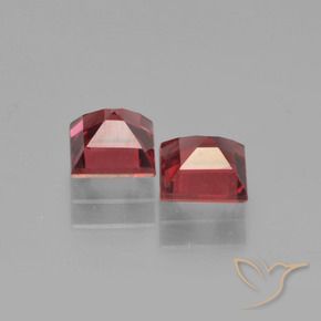 1.69 ct natürliche Tiefes Weinrot Pyrop-Granat-Edelsteine, Quadrat, VVS