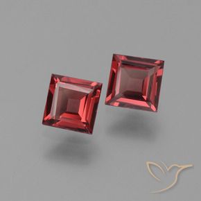 1.33 ct natürliche tiefrot Pyrop-Granat-Edelsteine, Quadrat, VS