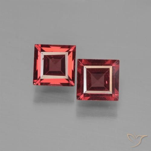 1.55ctw Natürlicher Rosaig-rot Pyrop-Granat, Quadrat, VS