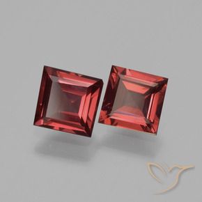1.31 ct natürliche tiefrot Pyrop-Granat-Edelsteine, Quadrat, VVS-VS