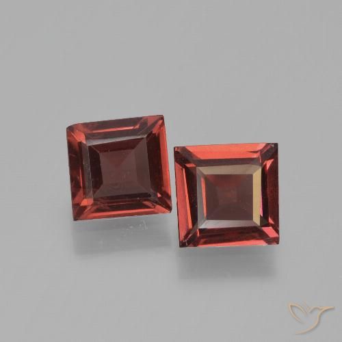 1.31ctw Natürlicher Mittelrot Pyrop-Granat, Quadrat, VVS-VS