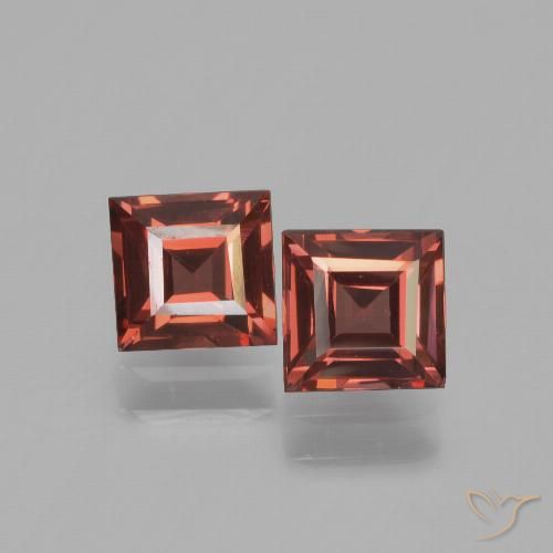 1.42ctw Natürlicher Mittel-Dunkelrot Pyrop-Granat, Quadrat, VVS-VS