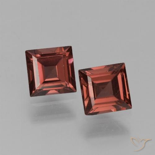 1.51ctw Natürlicher dunkelrot Pyrop-Granat, Quadrat, VS