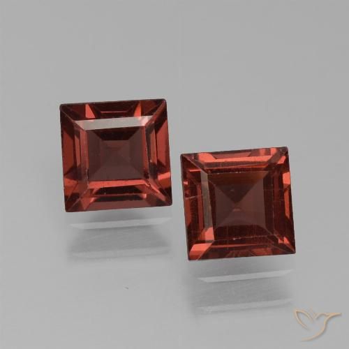 1.66ctw Natürlicher dunkelrot Pyrop-Granat, Quadrat, VVS-VS