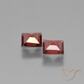 1.36 ct natürliche Mittelrot Pyrop-Granat-Edelsteine, Quadrat, VS