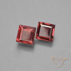 1.36 ct natürliche dunkelrot Pyrop-Granat-Edelsteine, Quadrat, VVS