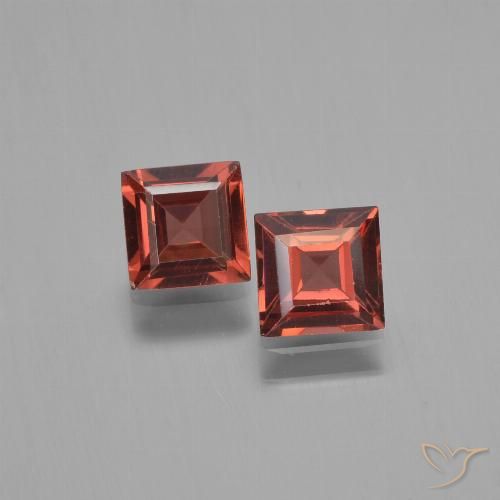 1.40ctw Natürlicher Mittelrot Pyrop-Granat, Quadrat, VVS