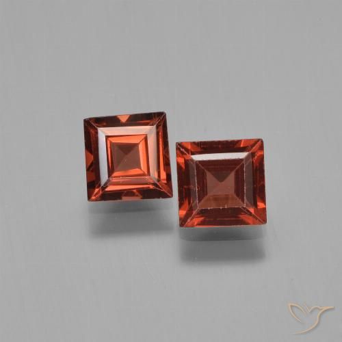 1.58ctw Natürlicher Mittelrot Pyrop-Granat, Quadrat, VVS-VS