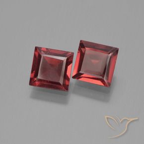 1.49 ct natürliche Tiefes Weinrot Pyrop-Granat-Edelsteine, Quadrat, VVS-VS