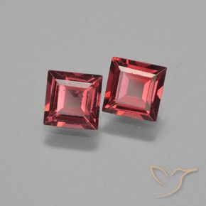 1.48 ct natürliche Tiefes Weinrot Pyrop-Granat-Edelsteine, Quadrat, VS