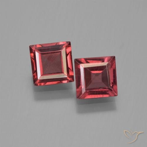 1.54ctw Natürlicher Tiefes Weinrot Pyrop-Granat, Quadrat, VVS