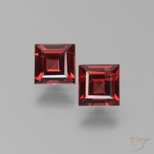 1.49ctw Natürlicher dunkelrot Pyrop-Granat, Quadrat, VS