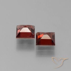 1.49 ct natürliche dunkelrot Pyrop-Granat-Edelsteine, Quadrat, VS