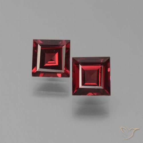 1.46ctw Natürlicher tiefrot Pyrop-Granat, Quadrat, VS