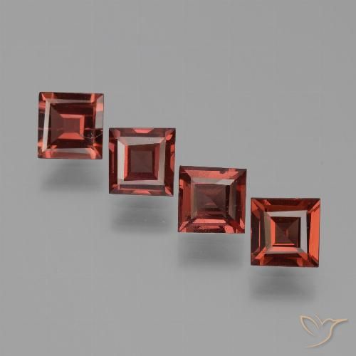 2.48ctw Natürlicher Johannisbeere Rot Pyrop-Granat, Quadrat, VS