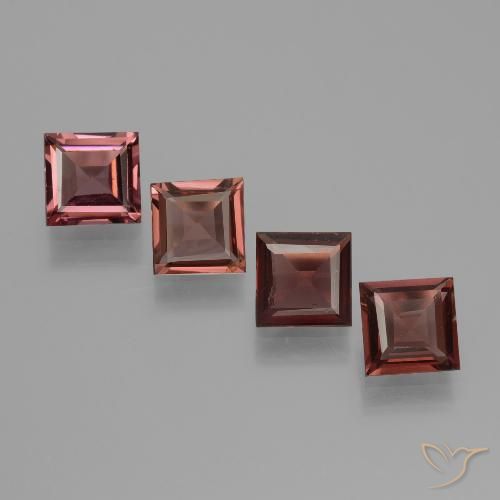 2.27ctw Natürlicher Mittelrot Pyrop-Granat, Quadrat, VS