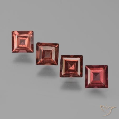 2.78ctw Natürlicher Mittelrot Pyrop-Granat, Quadrat, VS