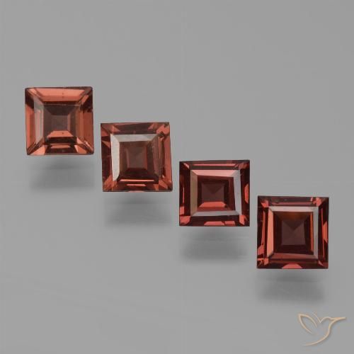2.86ctw Natürlicher tiefrot Pyrop-Granat, Quadrat, VS