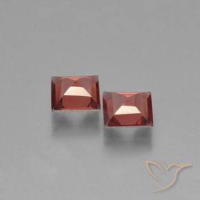 1.33 ct natürliche Mittelrot Pyrop-Granat-Edelsteine, Quadrat, VS