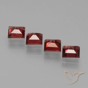 2.88 ct natürliche Tiefes Weinrot Pyrop-Granat-Edelsteine, Quadrat, VS
